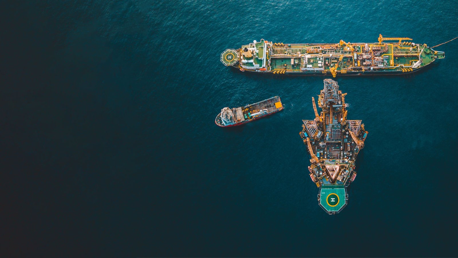 Offshore industrial vessels